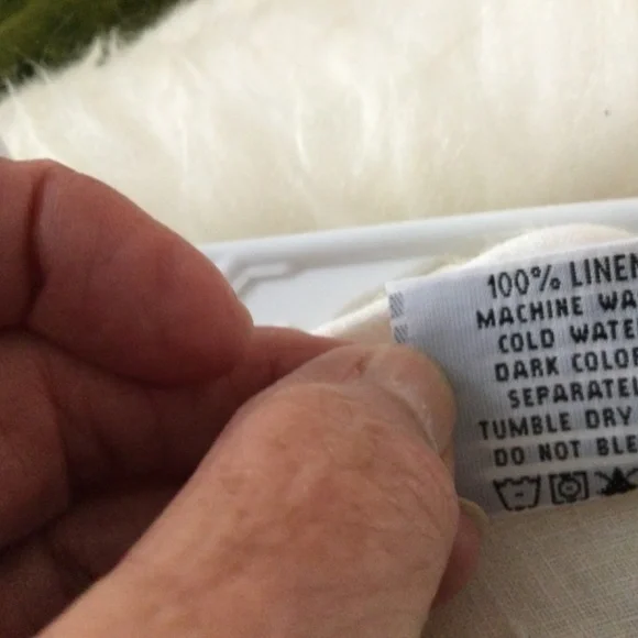 Lovely Linen Top - Picture 6 of 8